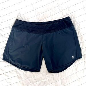 Oiselle Long Roga 6” Shorts. Black Size 10